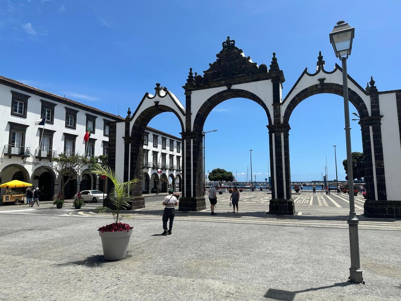 Azor International Apartment I Ponta Delgada  Ngoại thất bức ảnh